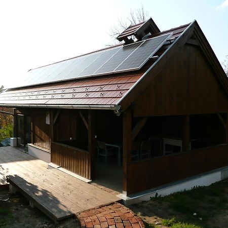 Orsegi Porta Apartment Magyarszombatfa Exterior foto